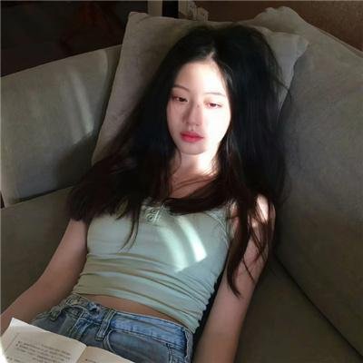 开局变假为真，女神为我疯狂